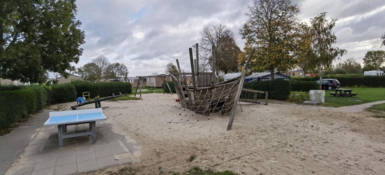 Chalet M44 Oostkapelle Exterior foto